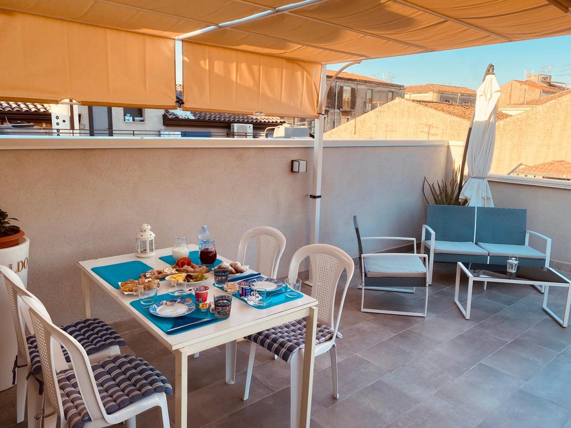 Royal House Bed and Breakfast Κατάνια Εξωτερικό φωτογραφία